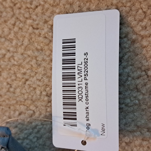 Shark suit small,  halloween costume/ BUNDLE ONLY 2or more items - Picture 4 of 7